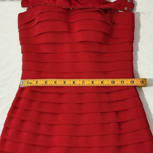 Sherri Hill Red Beaded Halter Mini Dress - Picture 11 of 13